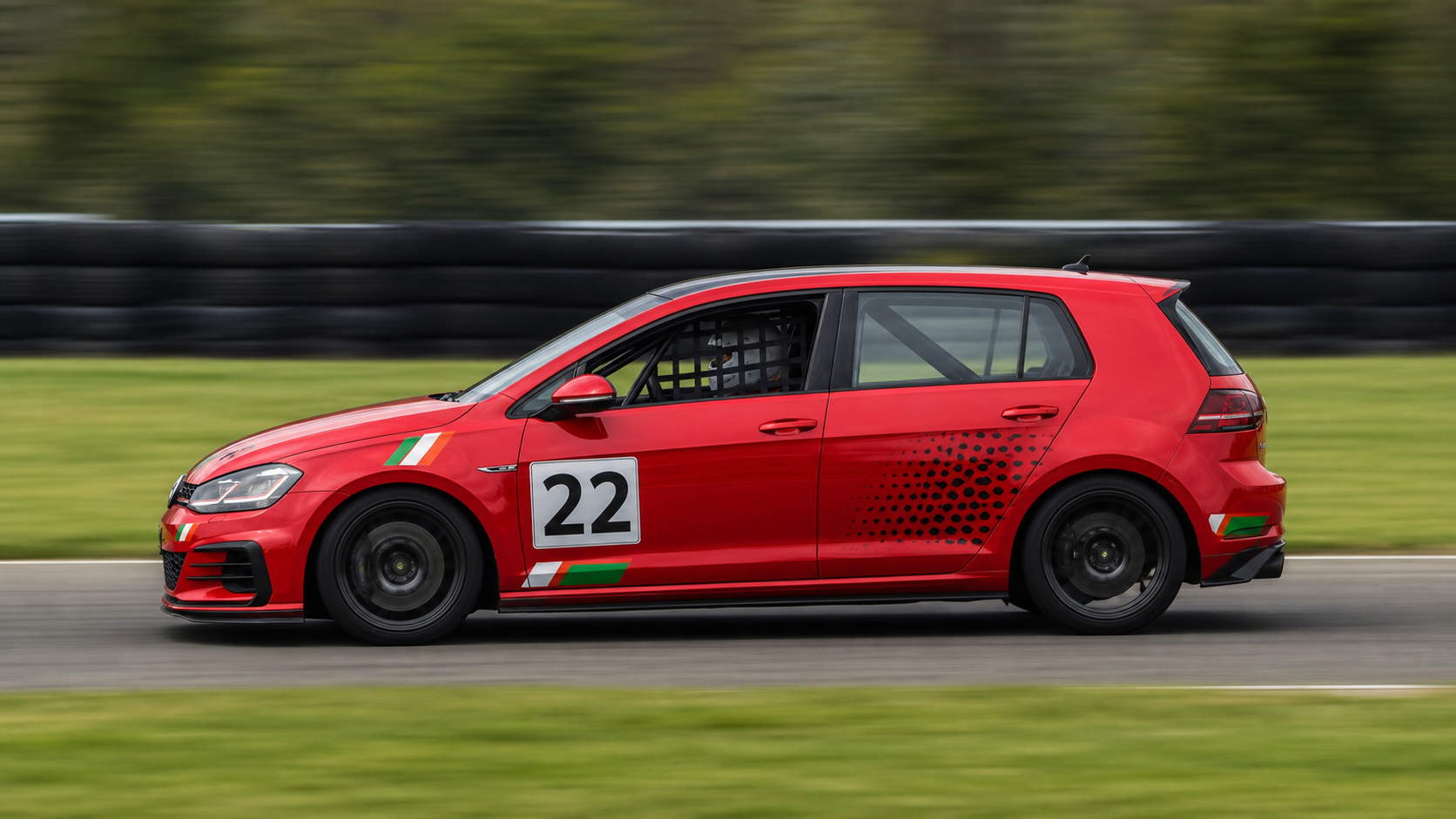 Side profile concept of the Horan Racing #22 Golf GTI